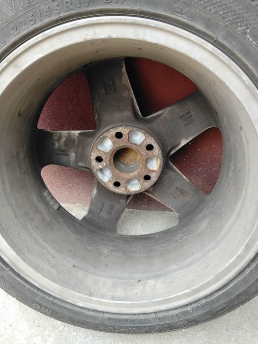 Jante Audi + anvelope vară Dunlop 225/45 R17 – stare foarte bună