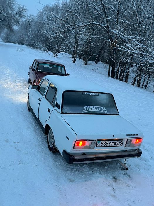 ваз 2105 лада жигули