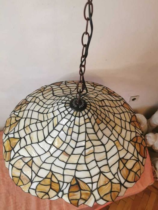 Candelabru tiffany cu lant