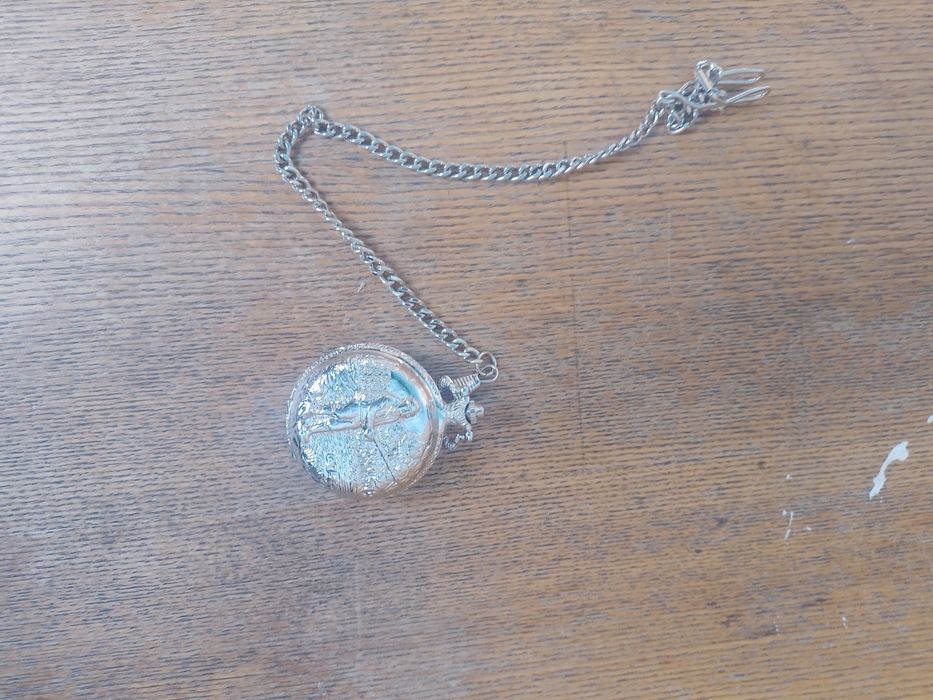 Продам Часы карманные