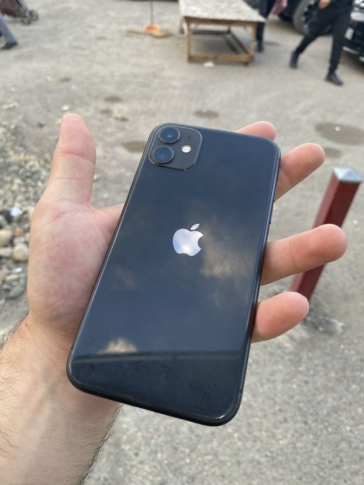 Продам iPhone 11 128gb