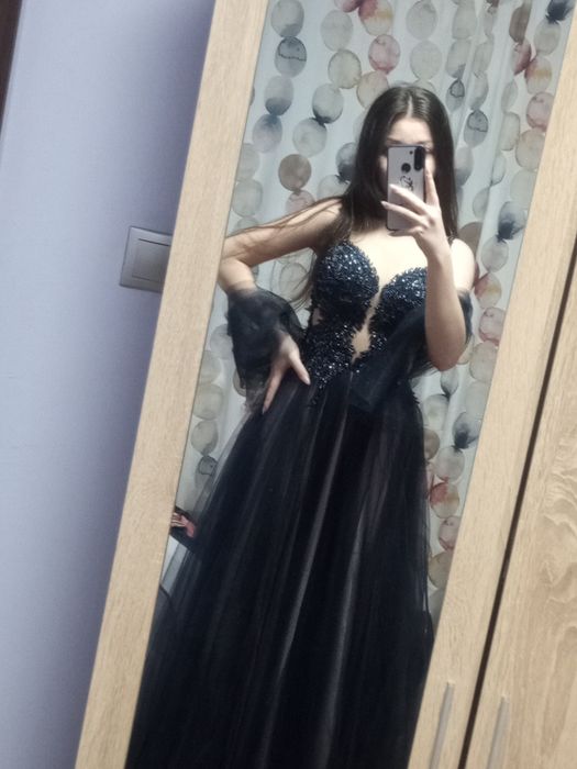 Бутикова бална рокля