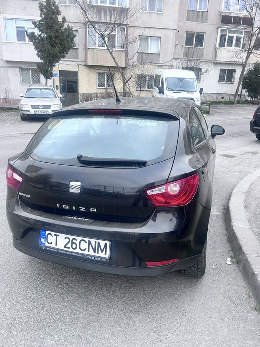 De vanzare:Seat Ibiza 2011