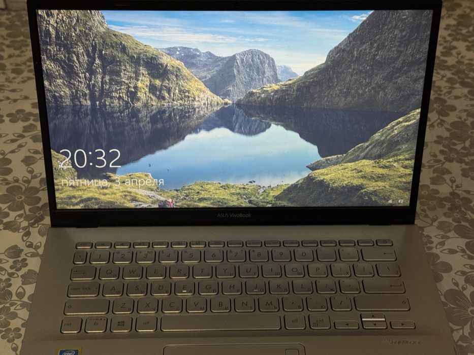 Ноутбук асусвивобук14
