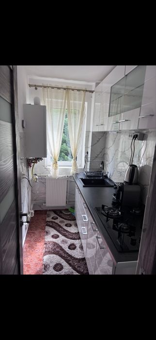 SINAIA Inchiriez apartament 2 camere