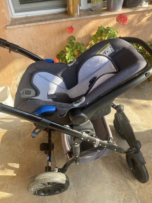 Бебешка количка 3 в 1