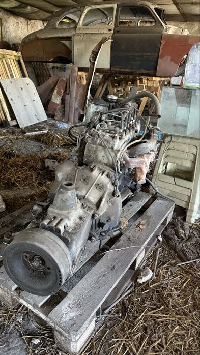 ГАЗ 12 ЗИМ с Документи