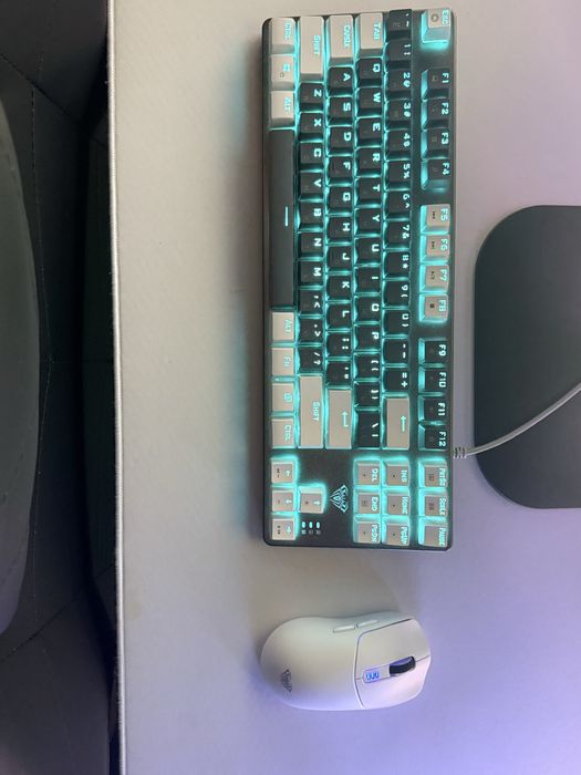 Продаётся игровой компьютер O‘yin kompyuteri sotiladi