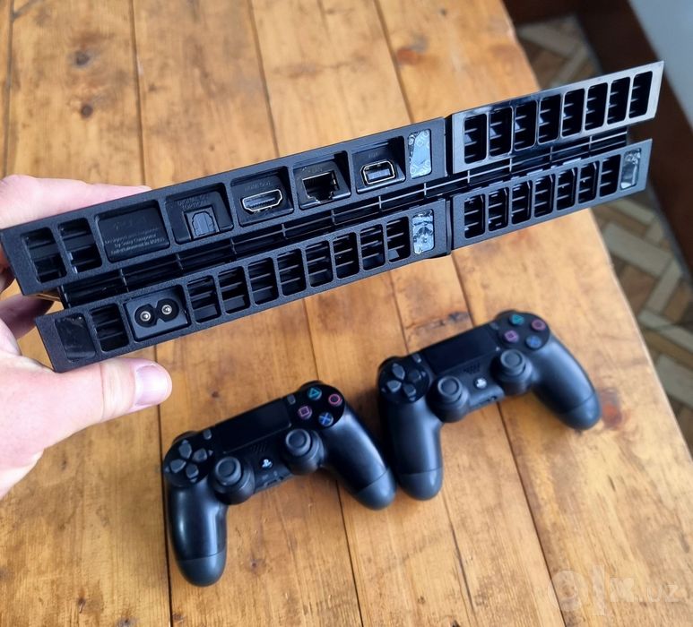 PlayStation 4 fat