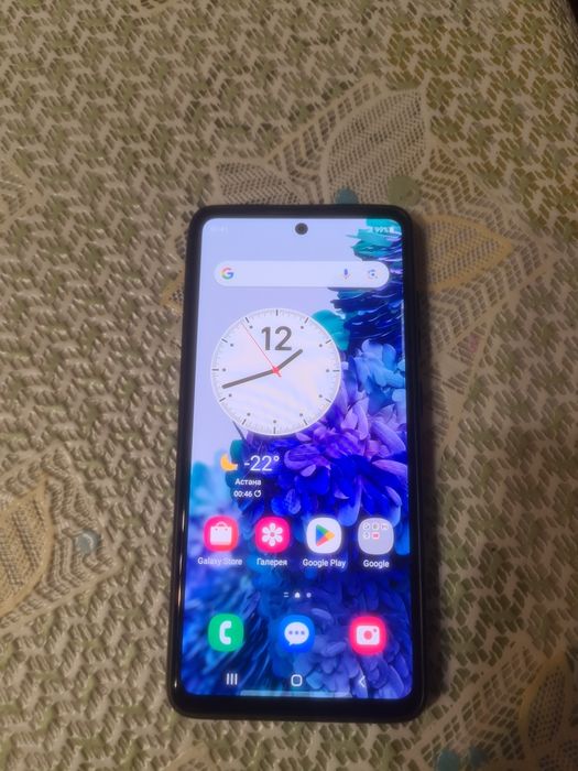 Samsung galaxy S 20 Fe  6/128гб