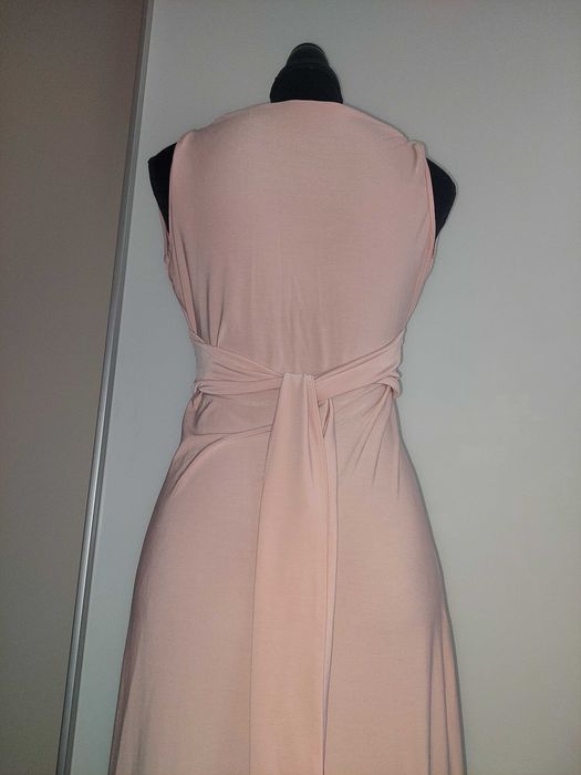 Rochie maxi roz vaporoasă elastică lungă