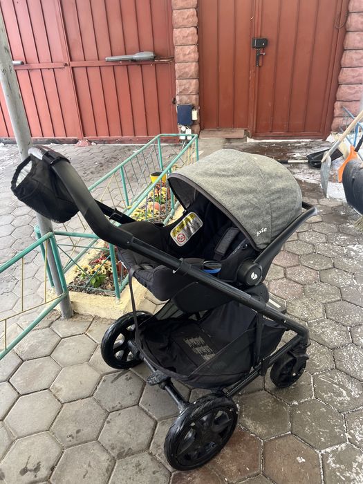 Британская коляска Joie 3 в 1.