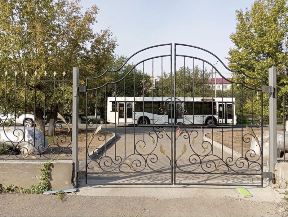 Продам Решетчатые Металлические Ворота Заборы Ограждения В Отл Сост: 95 ...