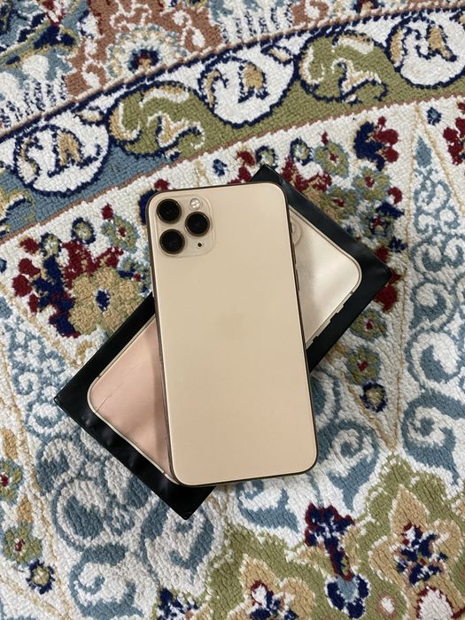 Продам айфон 11 про идеял