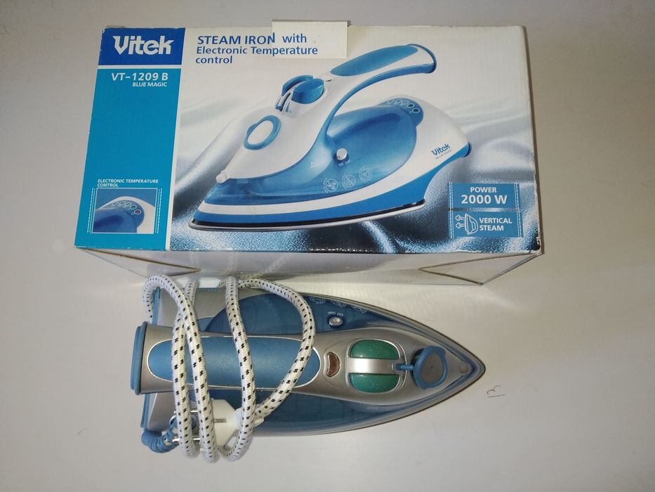 Продаётся паровой утюг