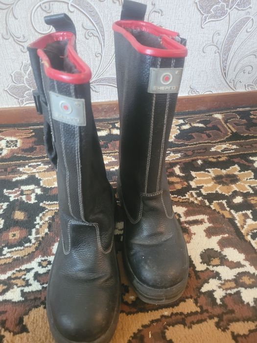 Сапоги продам сапоги