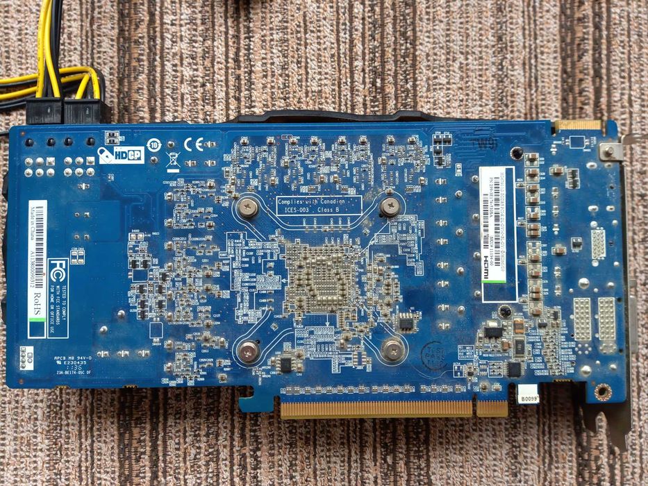 Видео карта Sapphire Radeon HD6970