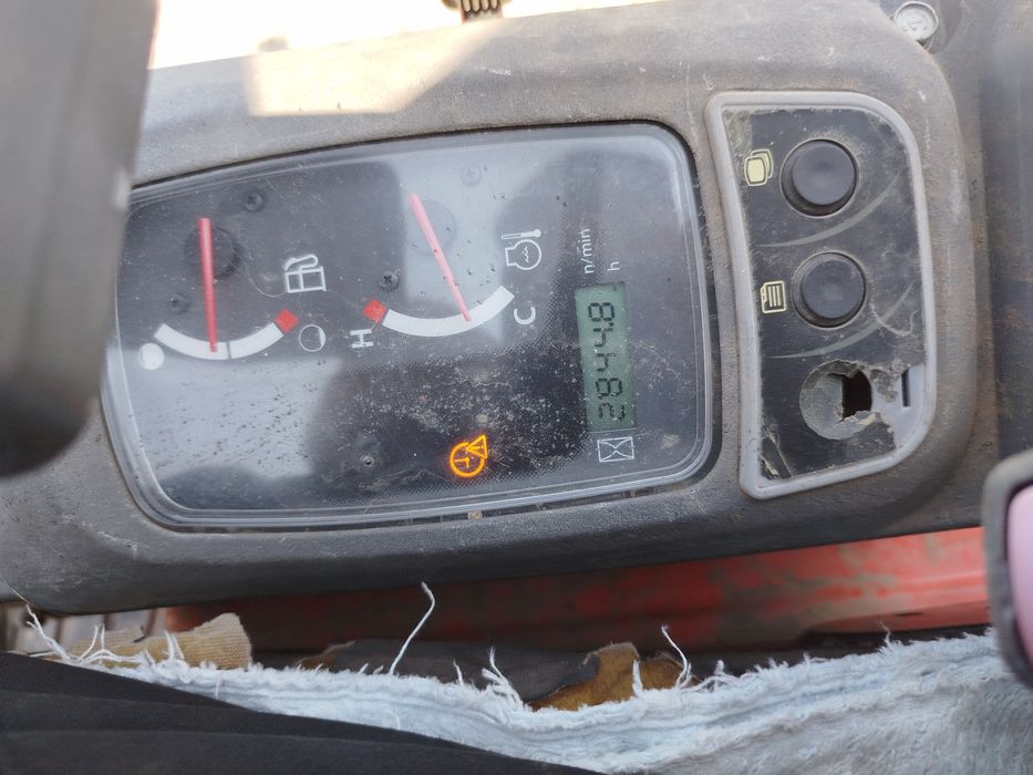 Firmă cu utilaje