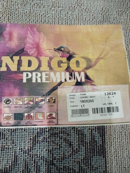 ковёр новый за 10 ооо /