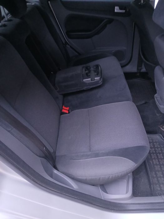 FORD Focus 2012 — imagine 4