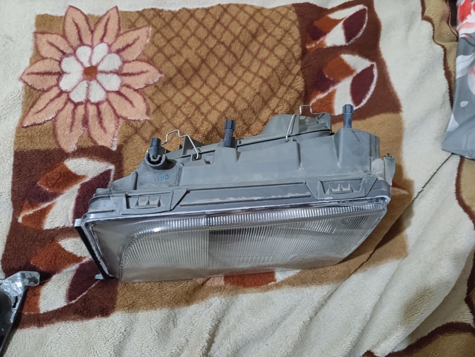 Фары на Мерседес 124 Е