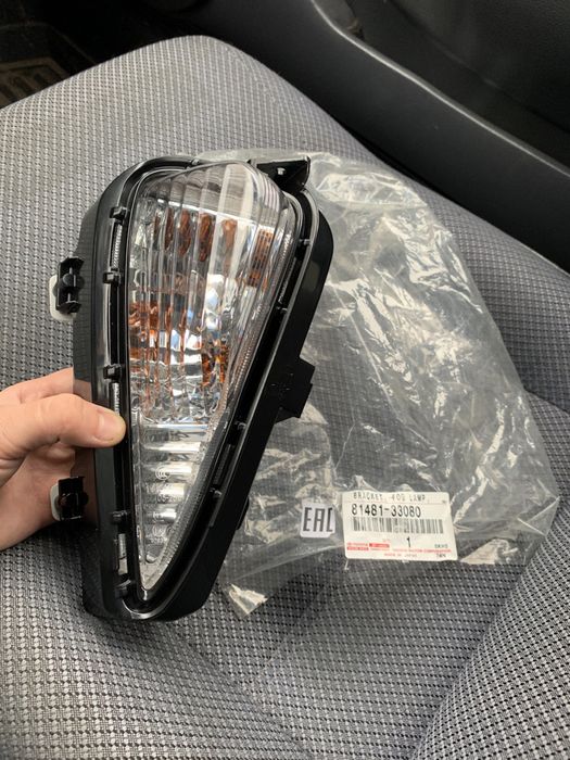 Поворот в бампер Камри 55