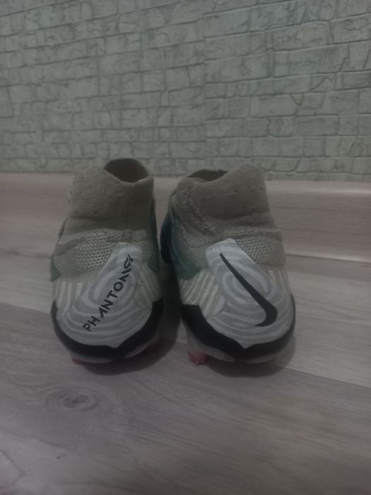 Бутсы 37,5 размер