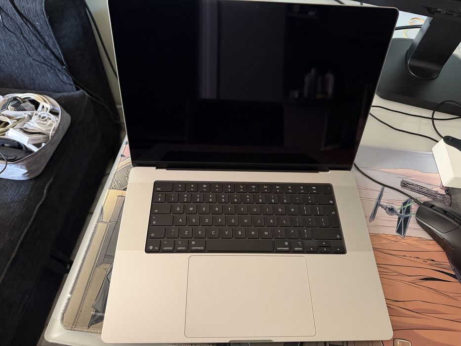 Macbook Pro M5 Max 16 inch 36gb 2tb