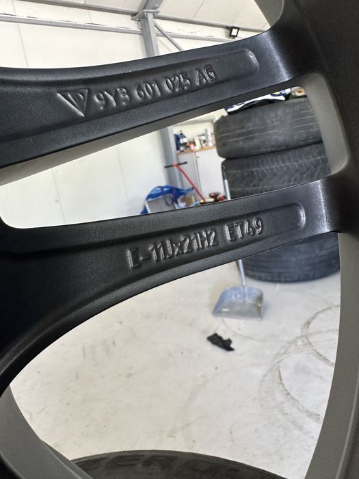 jante porsche cayenne turbo 9y3 anvelope 285 40 21 cu 315 35 21