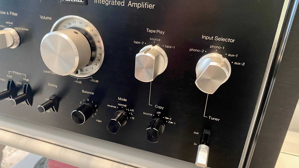 Vand amplificator Sansui AU 9900