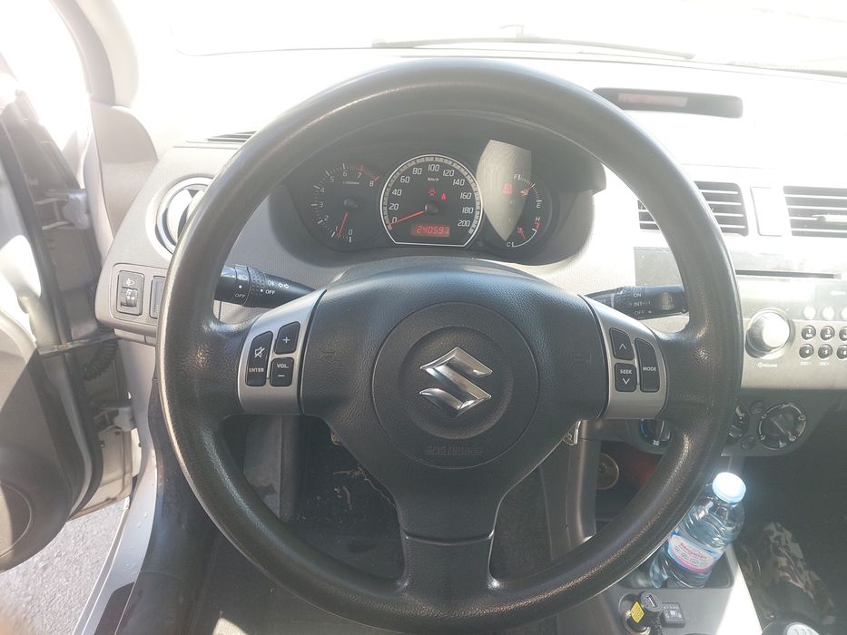 Suzuki swift 1,3 газ-бензин