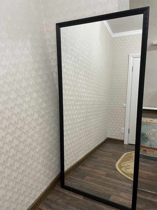 Продаю  зеркало