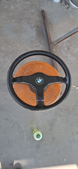 Волан Bmw e30 оригинална кожа 38см