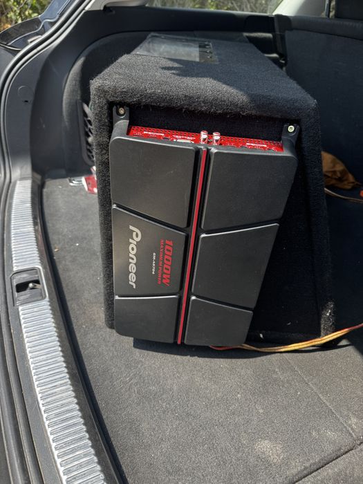 Subwoofer cu statie 1000w