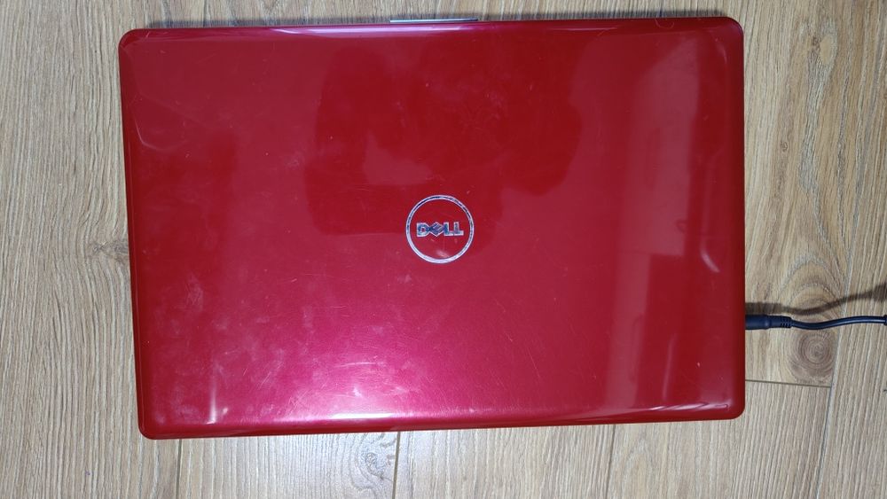 Dell Inspiron 1750