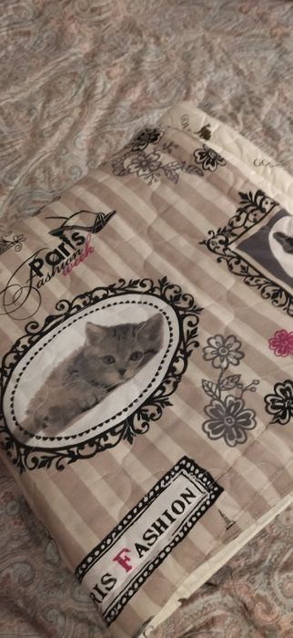 Продаю детский матрасик на диван или кровать .