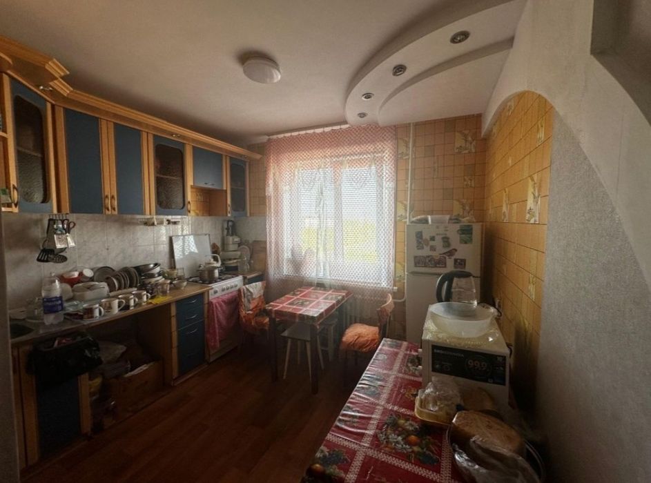 Продам 2х  район ЖБИ.