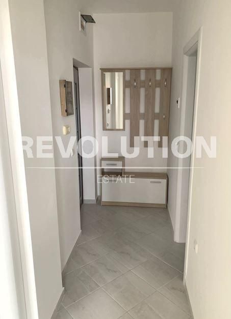 Дава се под наем Двустаен апартамент в Варна, Трошево - 50 кв.м за 448.8 € - Снимка #6