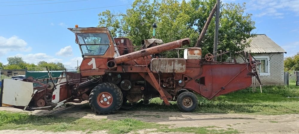 Комбайн Нива СК 5