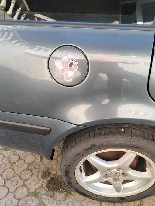 Vând Skoda Octavia 1,6 benzină, an 2004 , comby .