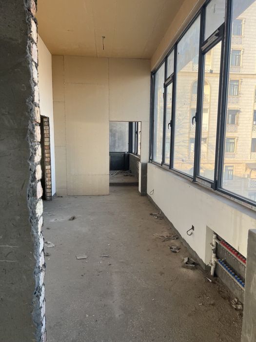 Noturar bino 3 qavati sotiladi