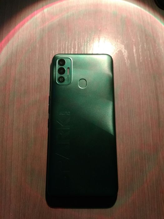 Продам Tecno spark 7