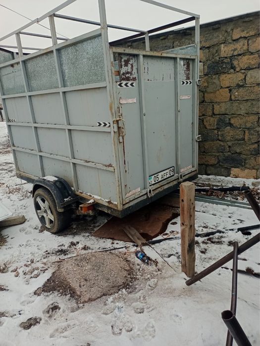 Коневозка двух местный