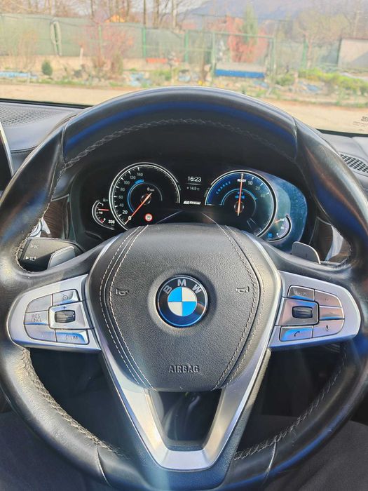 2019 BMW seria 7 740e iPerformance 2.0 benzina + plug in Hibrid de UK schimb variante