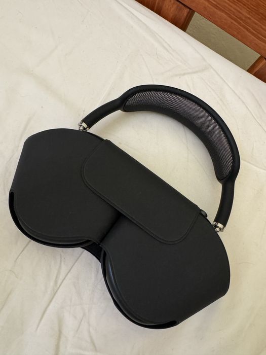 Vand Airpods Max Midnight Usb-C full box ca nou cu garantie