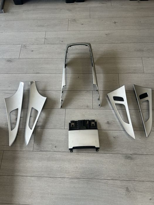 Audi A6 C7 интериорни лайсни