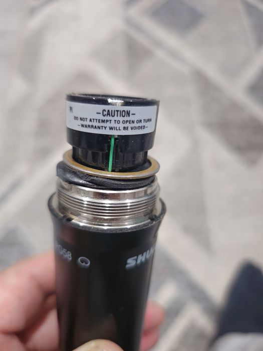 Vand microfon Shure BLX4