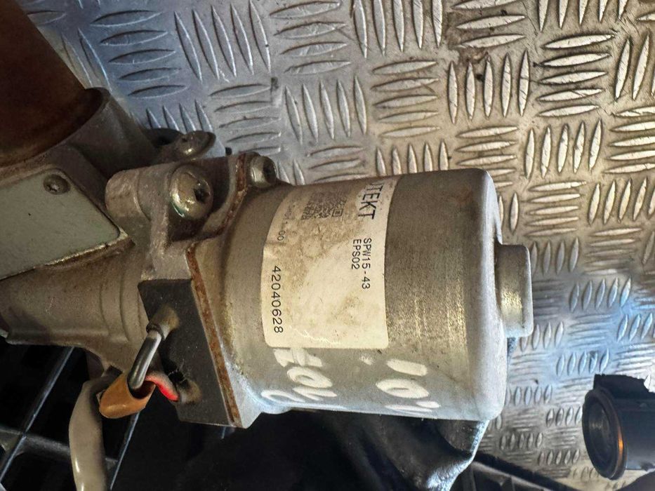 кормилен прът за Peugeot 107 2010г. 1.0i