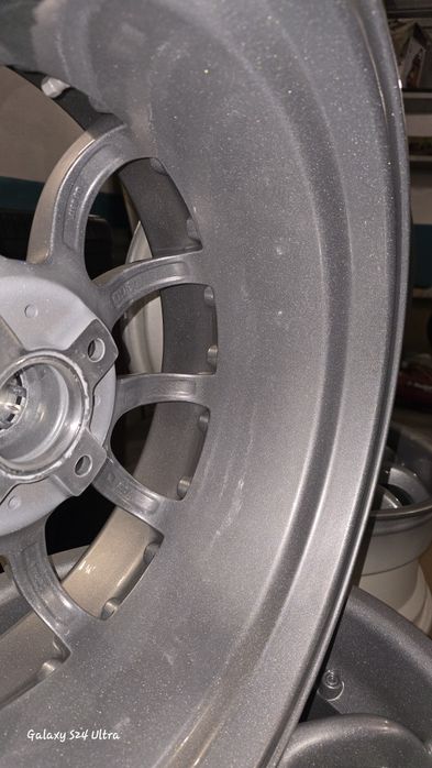 Продам диски Brock B6