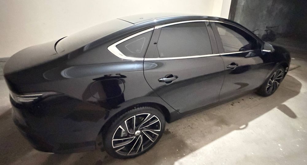 Byd Chazor 2023 3-pozitsiya Srochna Sotiladi